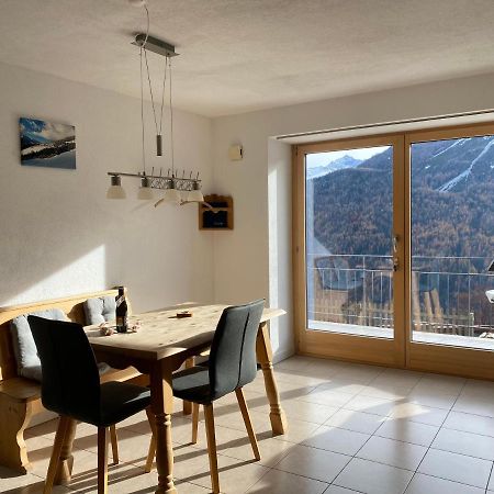 Ferienwohnung In Tschlin Mit Panoramablick Extérieur photo